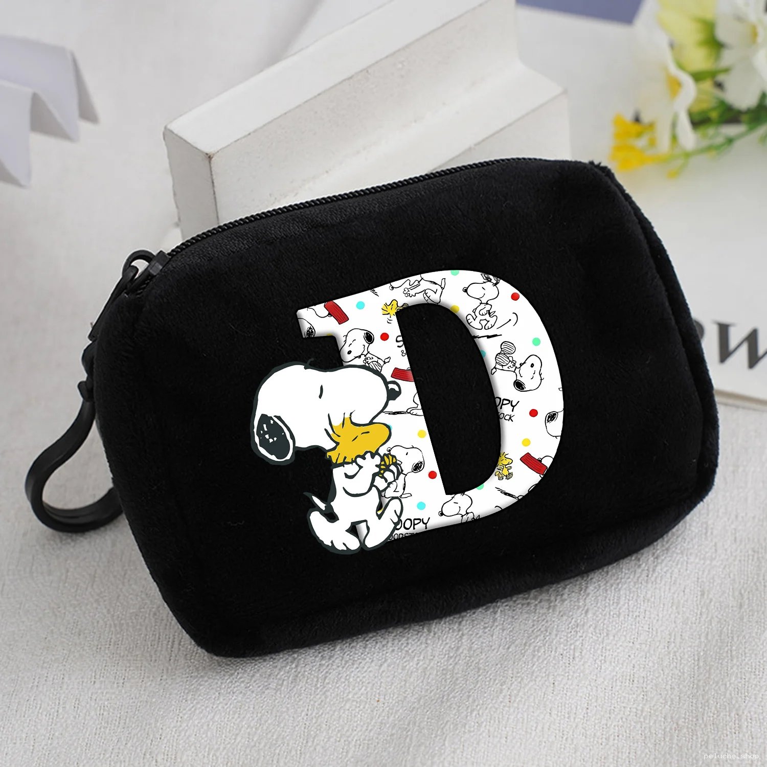Pochette Peluche Snoopy & Woodstock Lettre D - Noir Chic