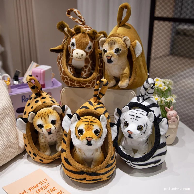Peluches Animaux Safari avec Maisonnette | Adorable Collection