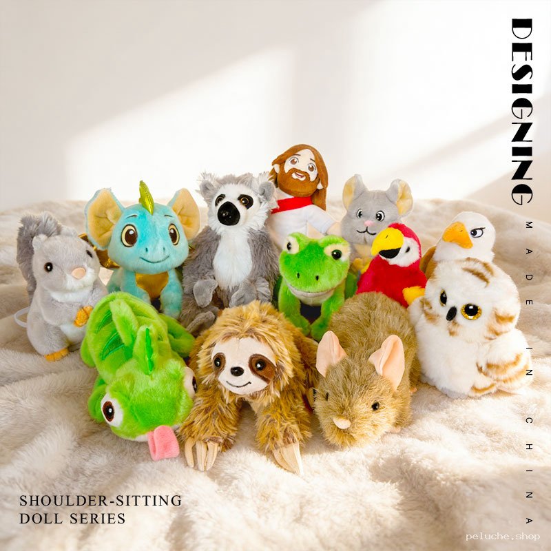 Collection de mini-peluches à poser sur l'épaule | Peluche.shop