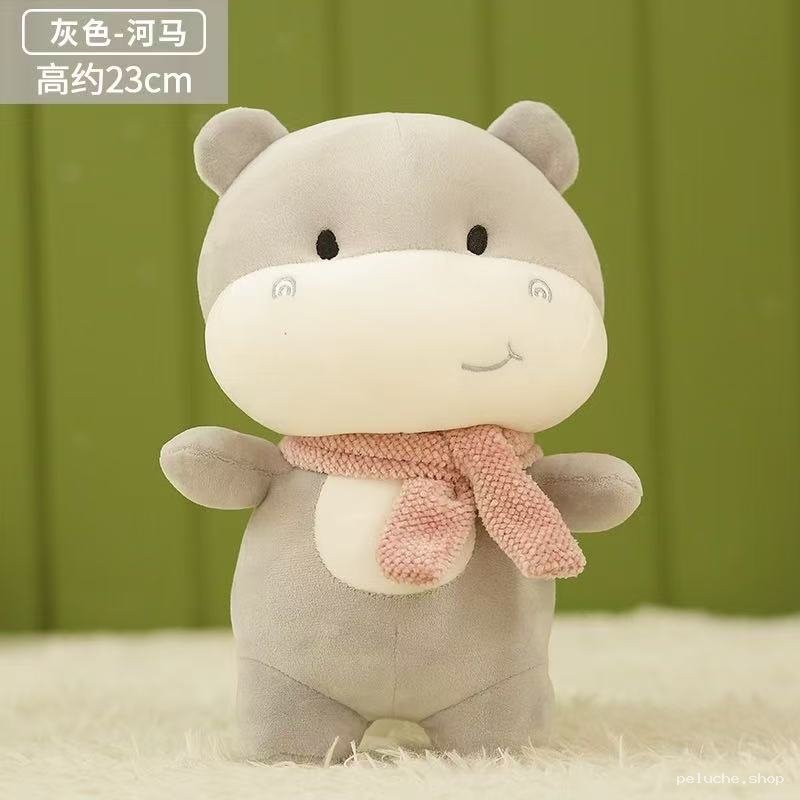 Peluche Hippopotame Gris Mignon avec Écharpe Rose - 23cm