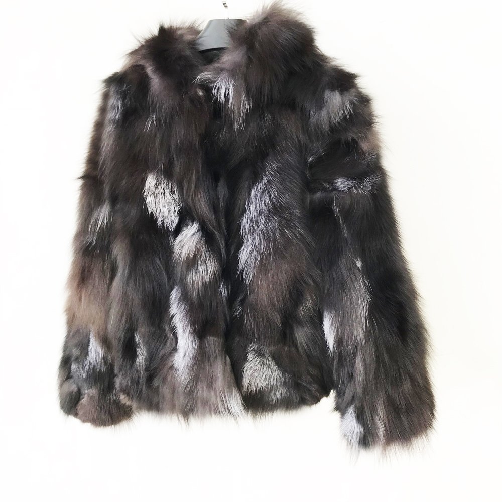 Manteau en Fourrure de Renard Noir Argenté - Luxe Hivernal
