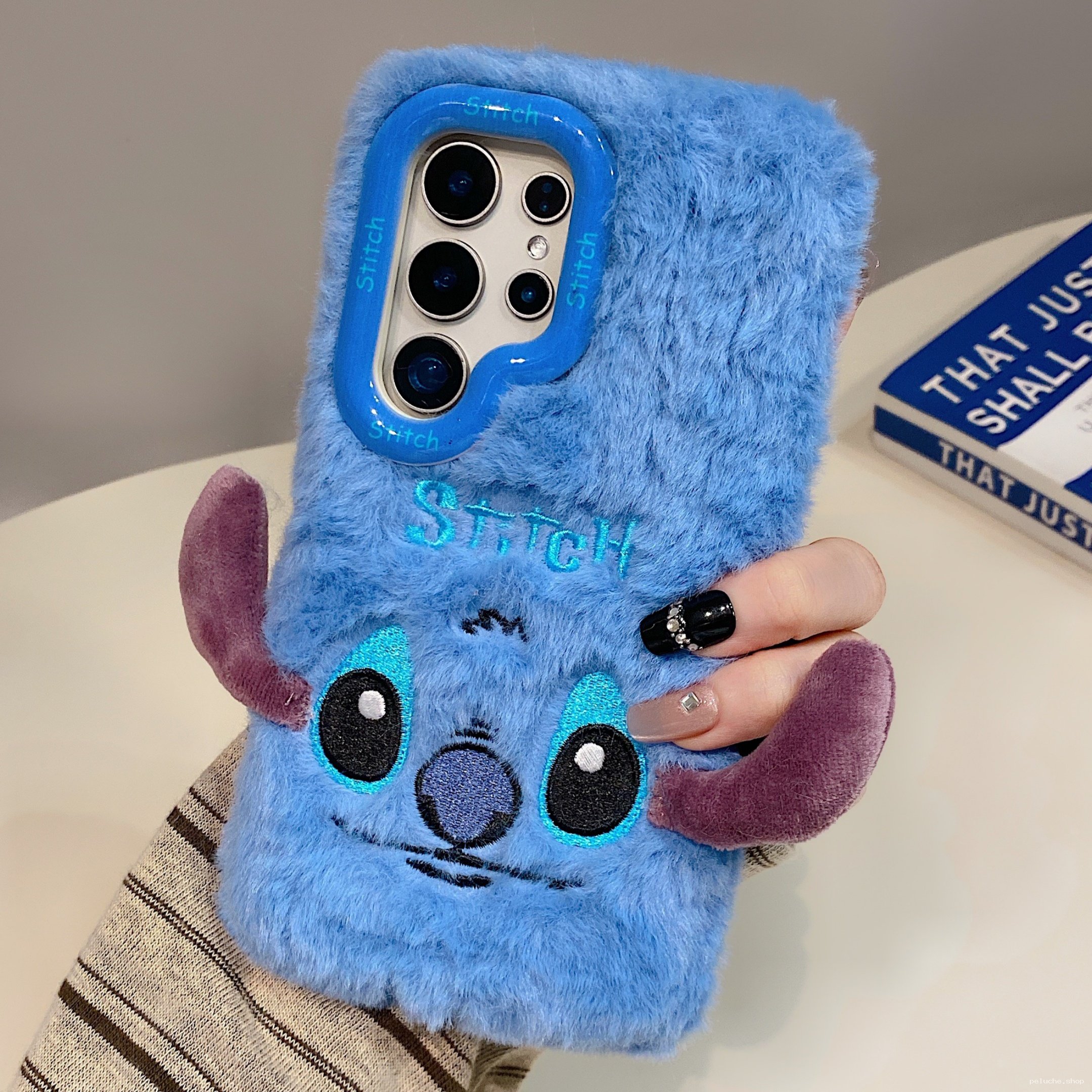 Coque Téléphone Peluche Stitch Douce - Protection Mignonne
