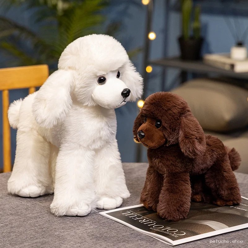 Peluches Caniche Réalistes - Douceur et Charme