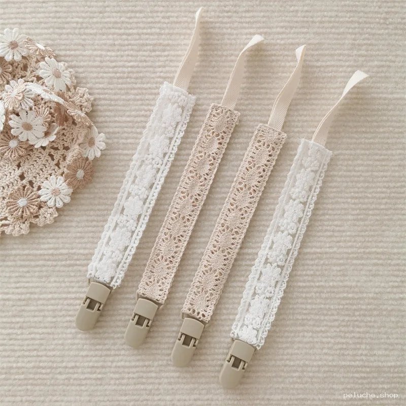 Attaches-sucettes dentelle bébé | Style bohème chic