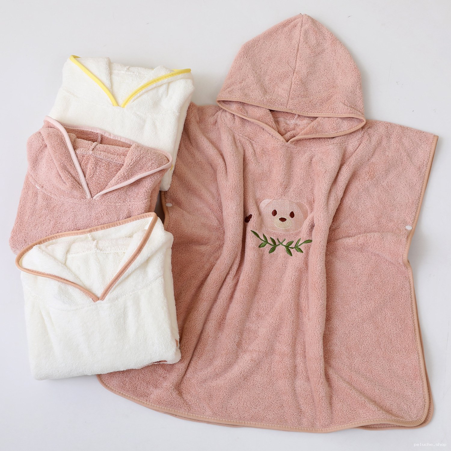 Poncho de Bain Bébé à Capuche Ours - Douceur et Confort