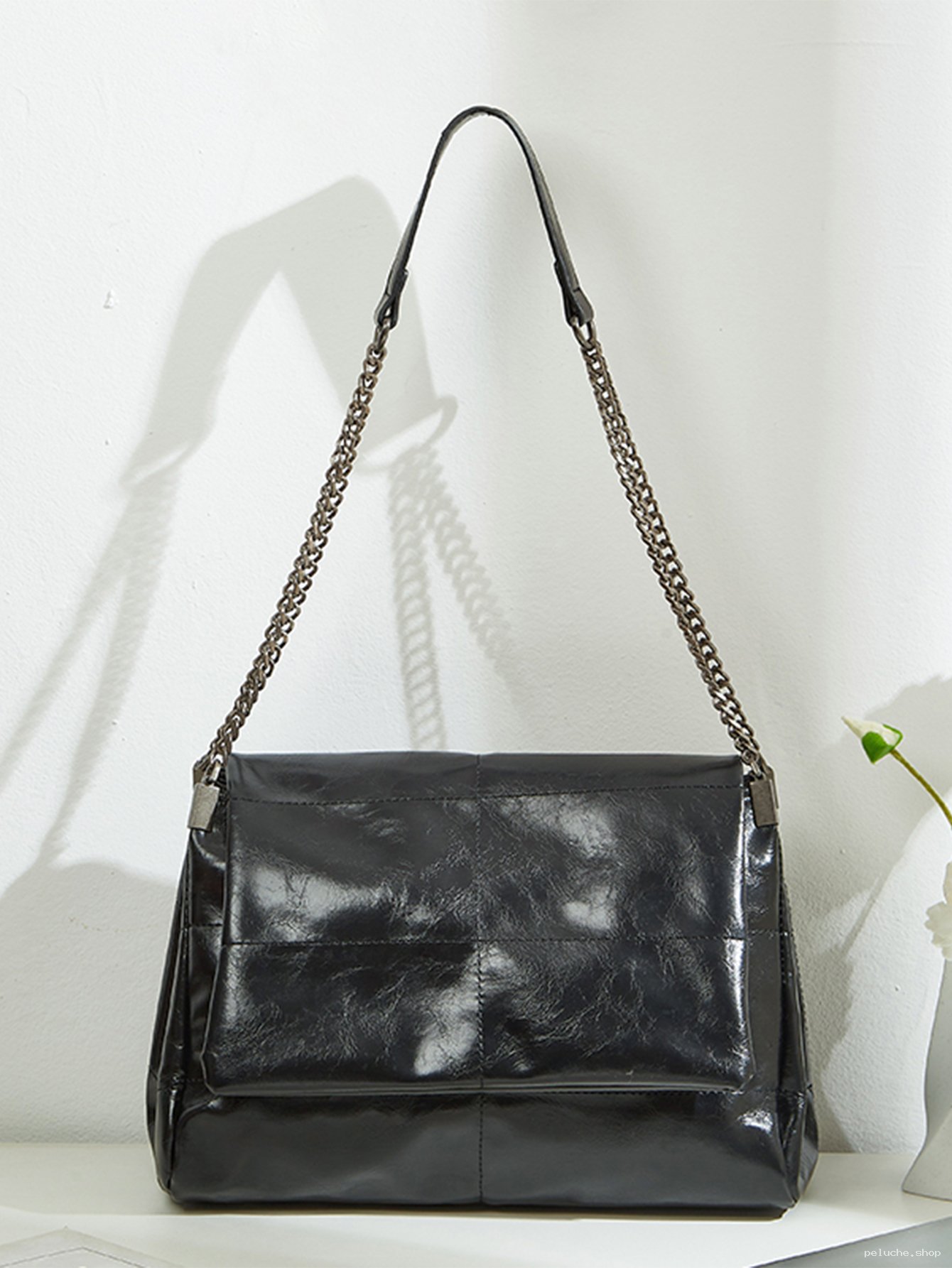 Sac à Main Noir Matelassé Élégant avec Chaîne Épaule