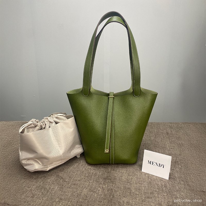 Sac à main Mendy vert en cuir | Élégance et style
