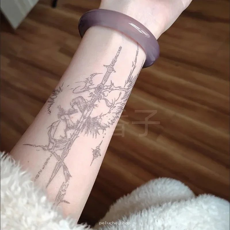 Tatouage éphémère épée fantaisie - Adhésif, design unique
