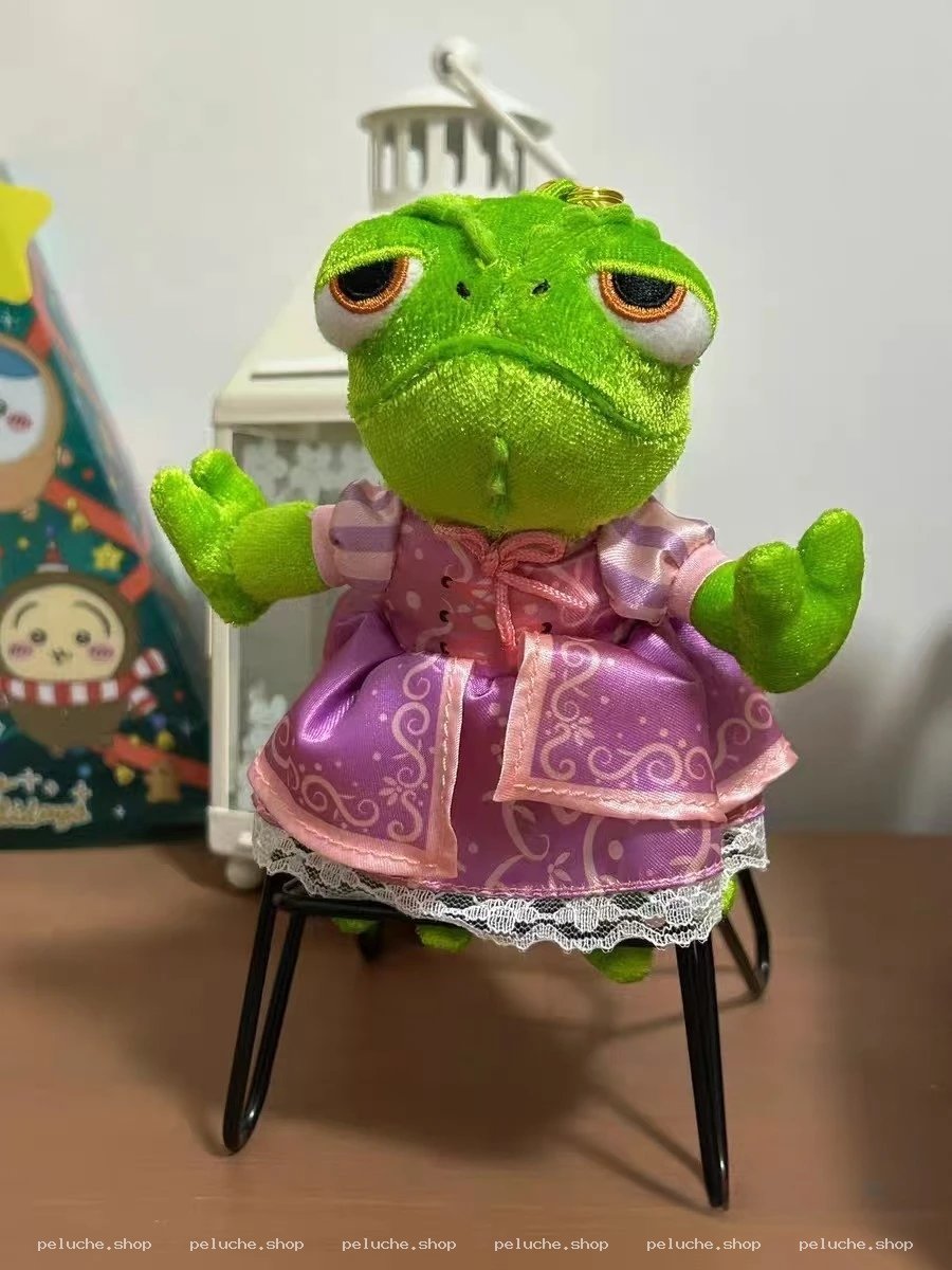 Peluche Pascal de Raiponce en Robe Élégante - Disney