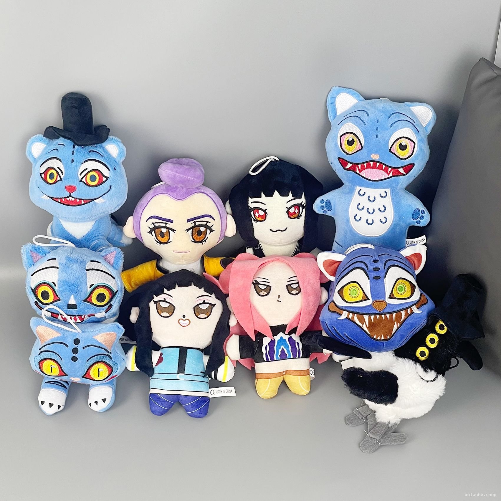 Collection Peluches Horreur & Anime - Douceur et Mystère