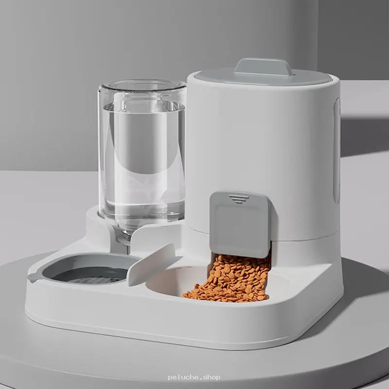 Distributeur automatique croquettes et eau pour animaux