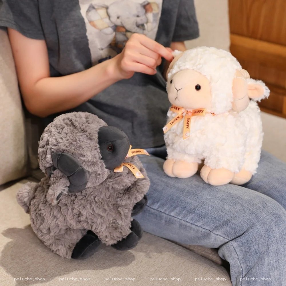 Peluche Mouton Doux et Mignon - Agneau Réaliste à Câliner