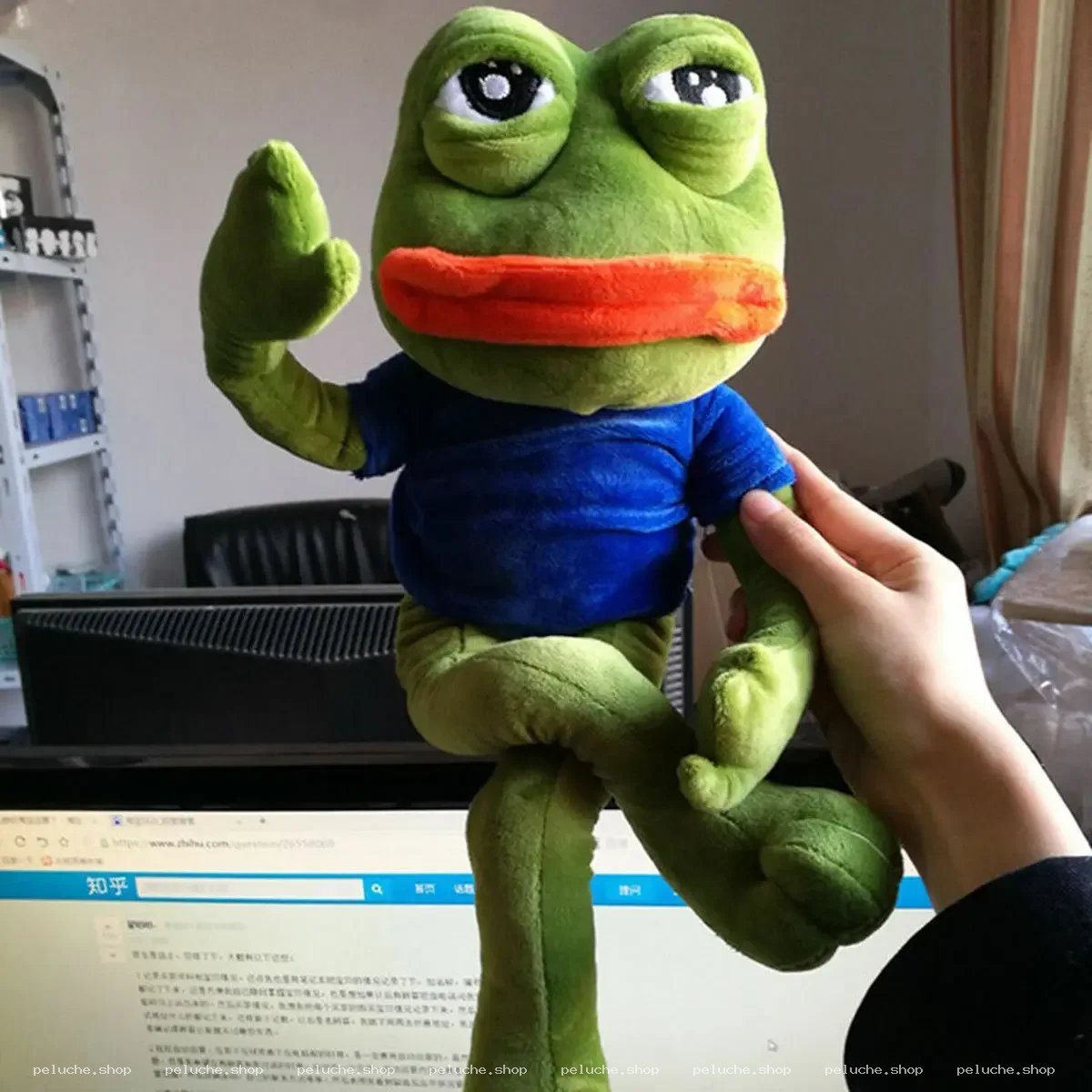 Peluche Pepe La Grenouille Triste Mignonne T-shirt Bleu