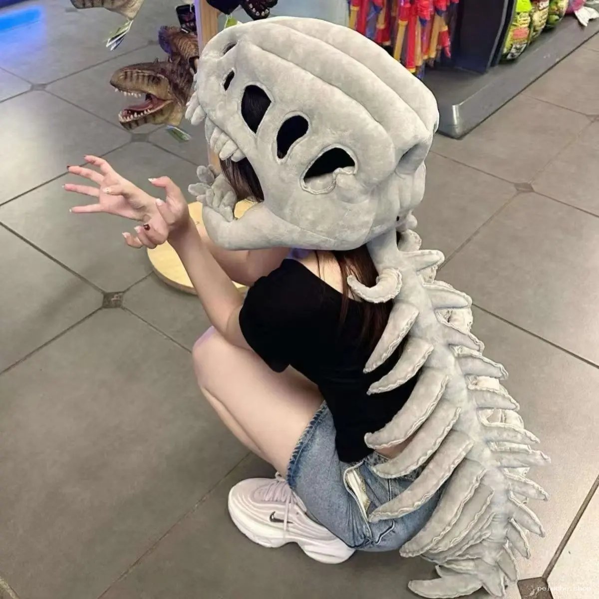 Déguisement Squelette Dinosaure Peluche - Chapeau et Dos Fun