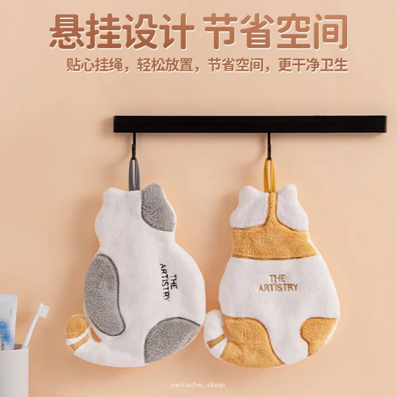 Serviette Chat Suspendue Design | Douceur & Gain de Place